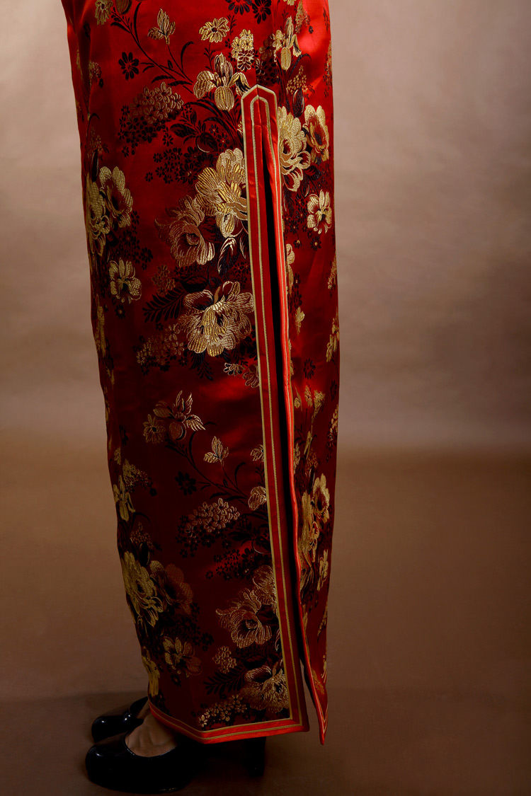 Red peonys long cheongsam dress Red peonys long cheongsam dress