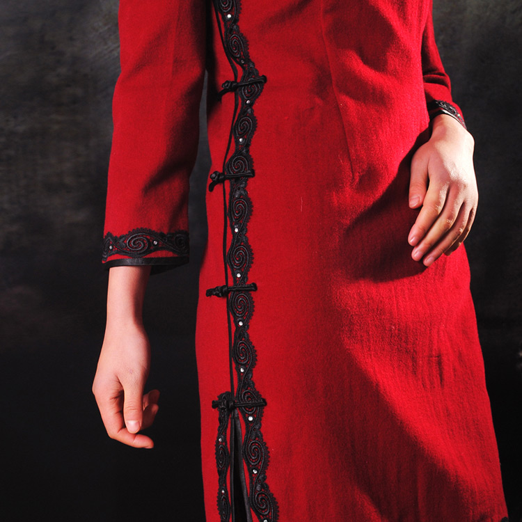 Red woolen short cheongsam Red woolen short cheongsam