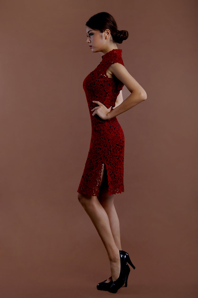 Wine red lace short cheongsam Wine red lace short cheongsam