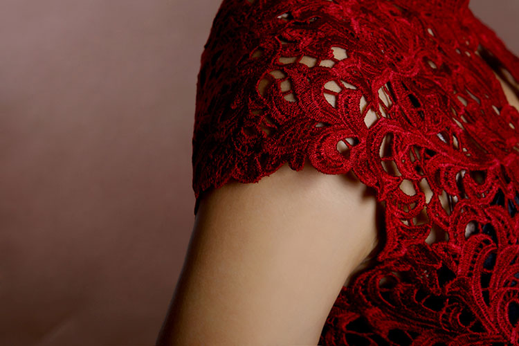 Wine red lace short cheongsam Wine red lace short cheongsam