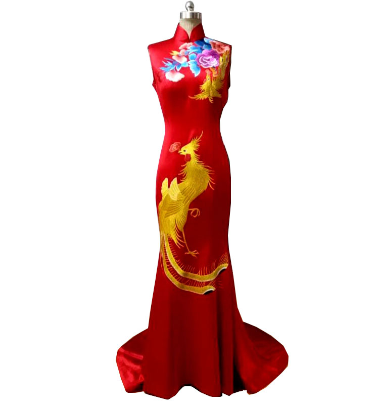 Red phoenix embroidery wedding dress Red phoenix embroidery wedding dress