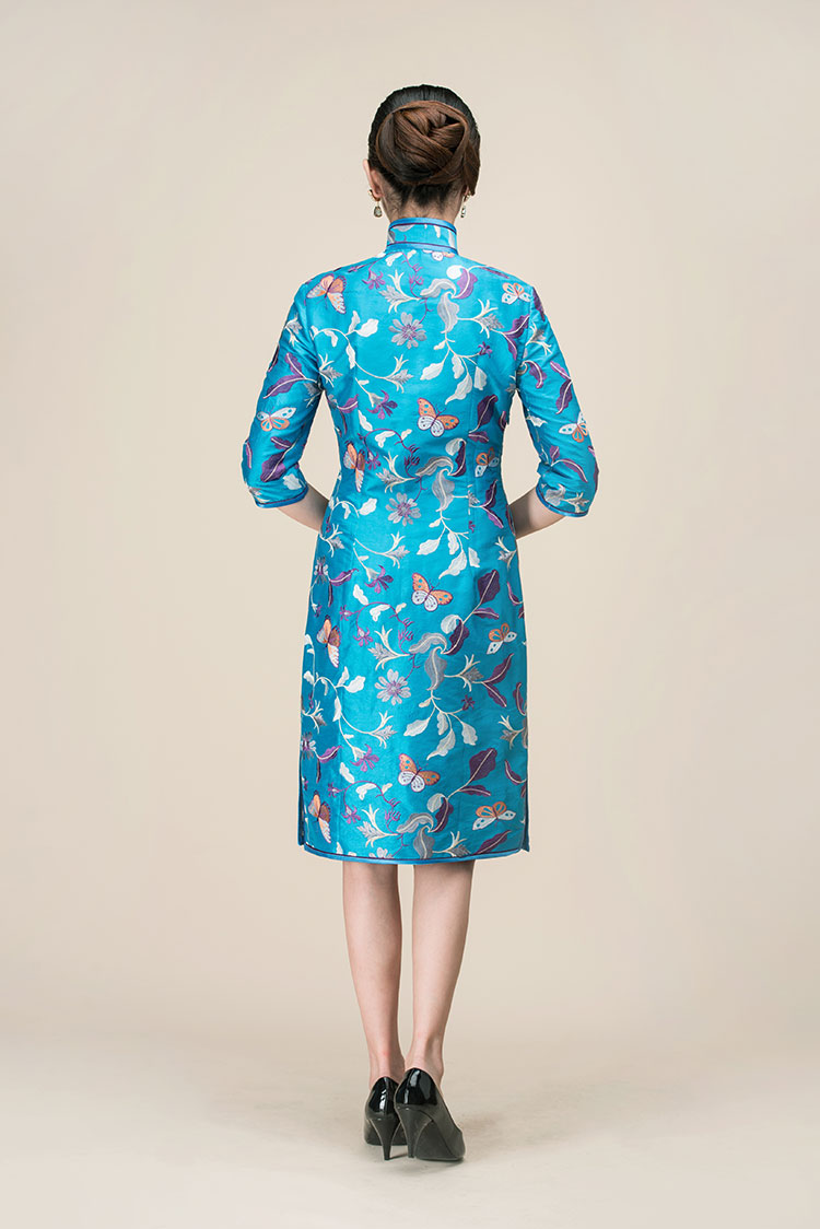 Lake blue embroider tai silk cheongsam Lake blue embroider tai silk cheongsam