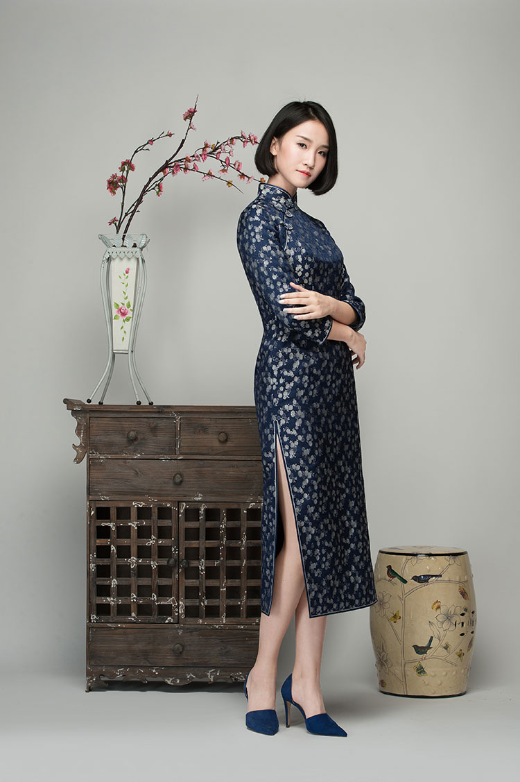 Navy brocade long cheongsam Navy brocade long cheongsam