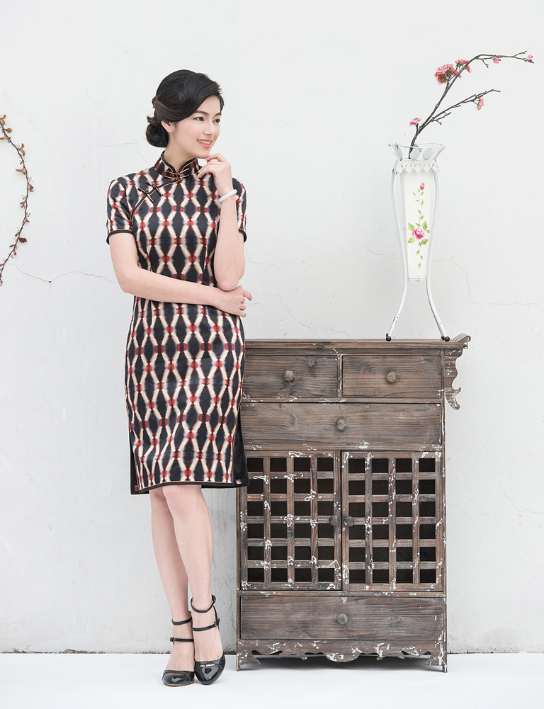 chinese cheongsam with lotus chinese cheongsam with lotus