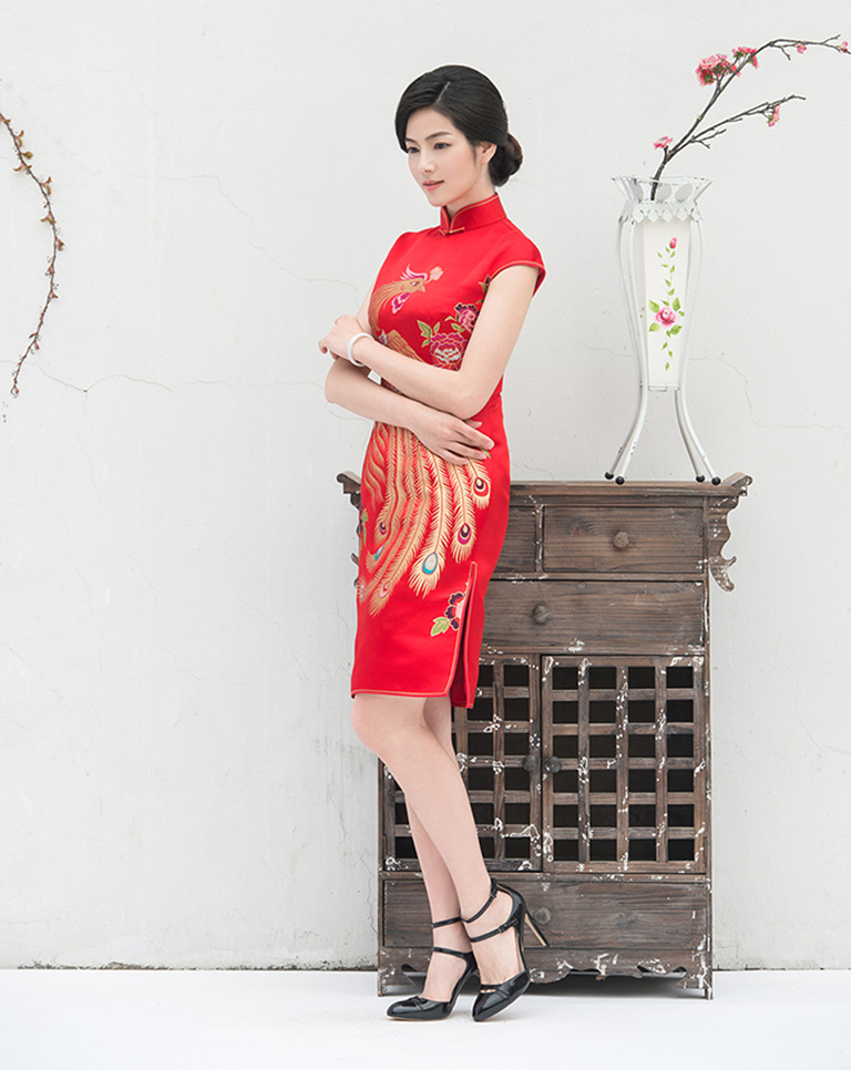 Short cheongsam Short cheongsam