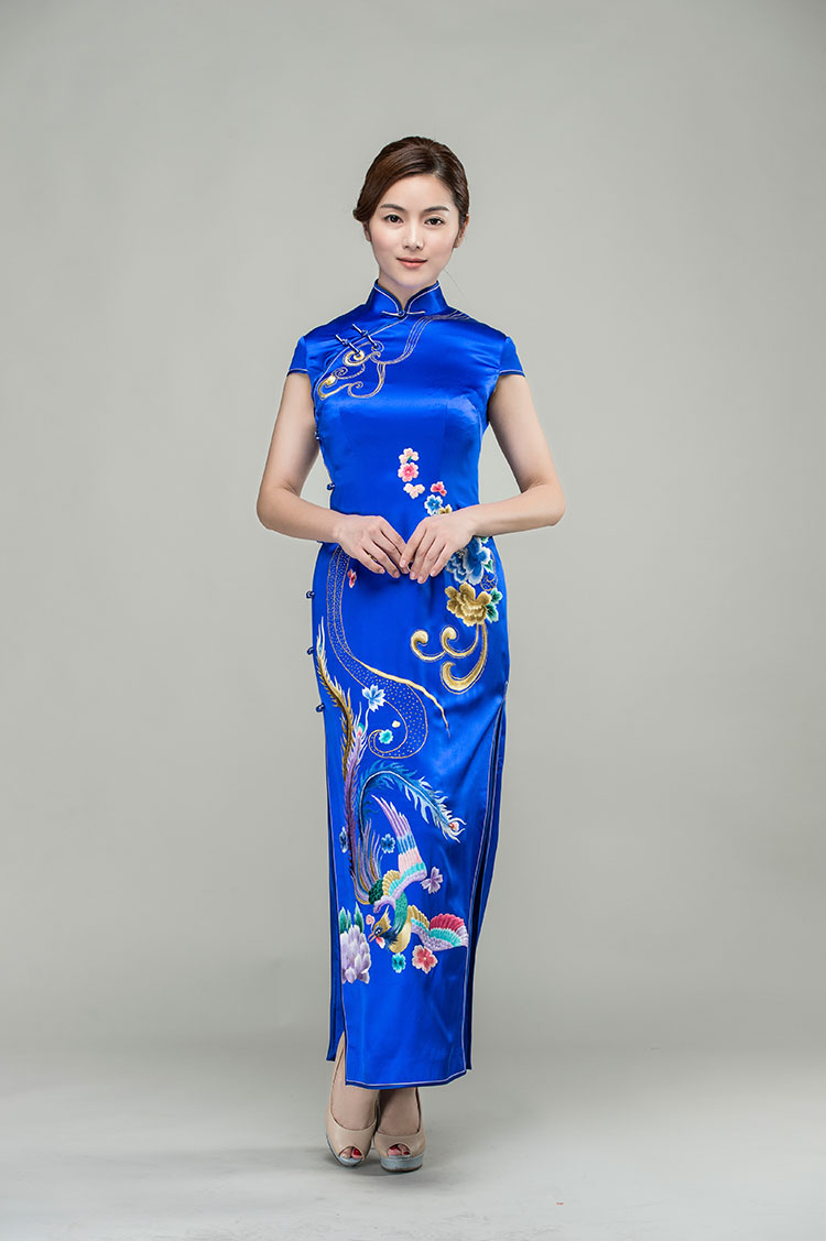 Sapphire blue silk cheongsam with golden phoenix Sapphire blue silk cheongsam with golden phoenix