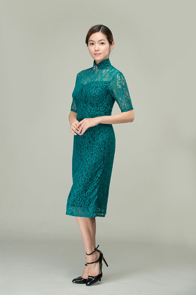 Malachite green lace qipao dress Malachite green lace qipao dress
