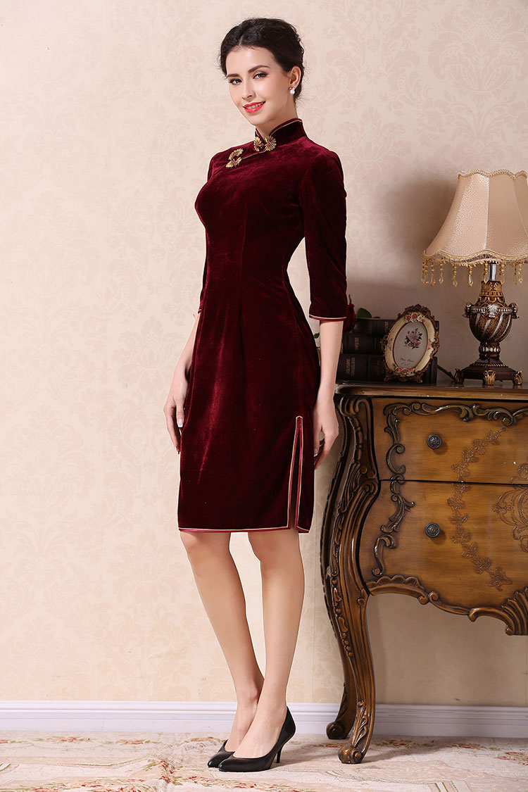 Wine red velvet short qipao dress Wine red velvet short qipao dress