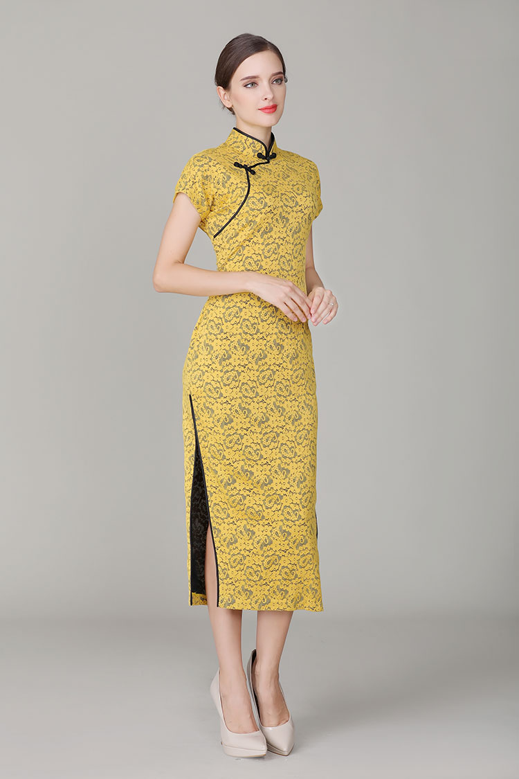 Thin yellow lace dress with black edge Thin yellow lace dress with black edge