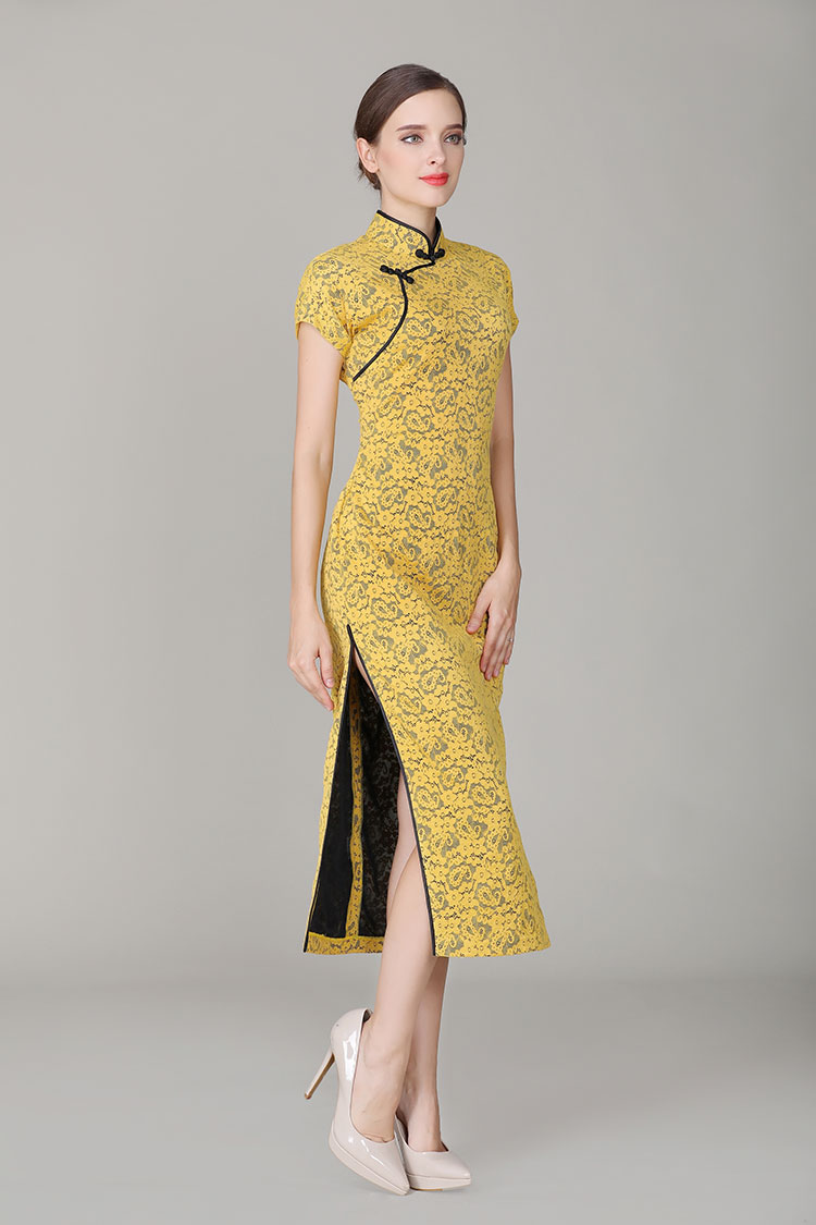 Thin yellow lace dress with black edge Thin yellow lace dress with black edge