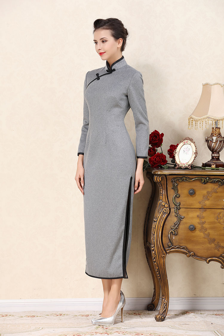 Light gray wool improved cheongsam dress Light gray wool improved cheongsam dress