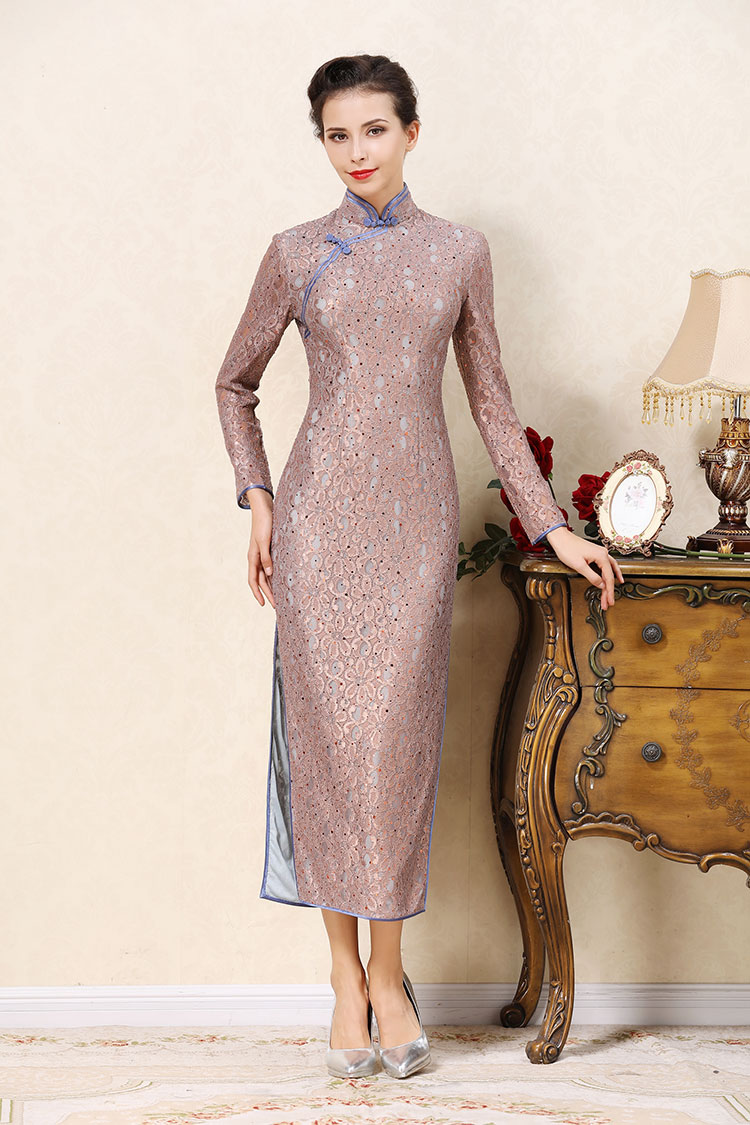 Grey-purple lace cheongsam dress Grey-purple lace cheongsam dress