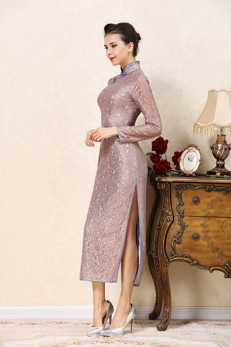 Grey-purple lace cheongsam dress Grey-purple lace cheongsam dress