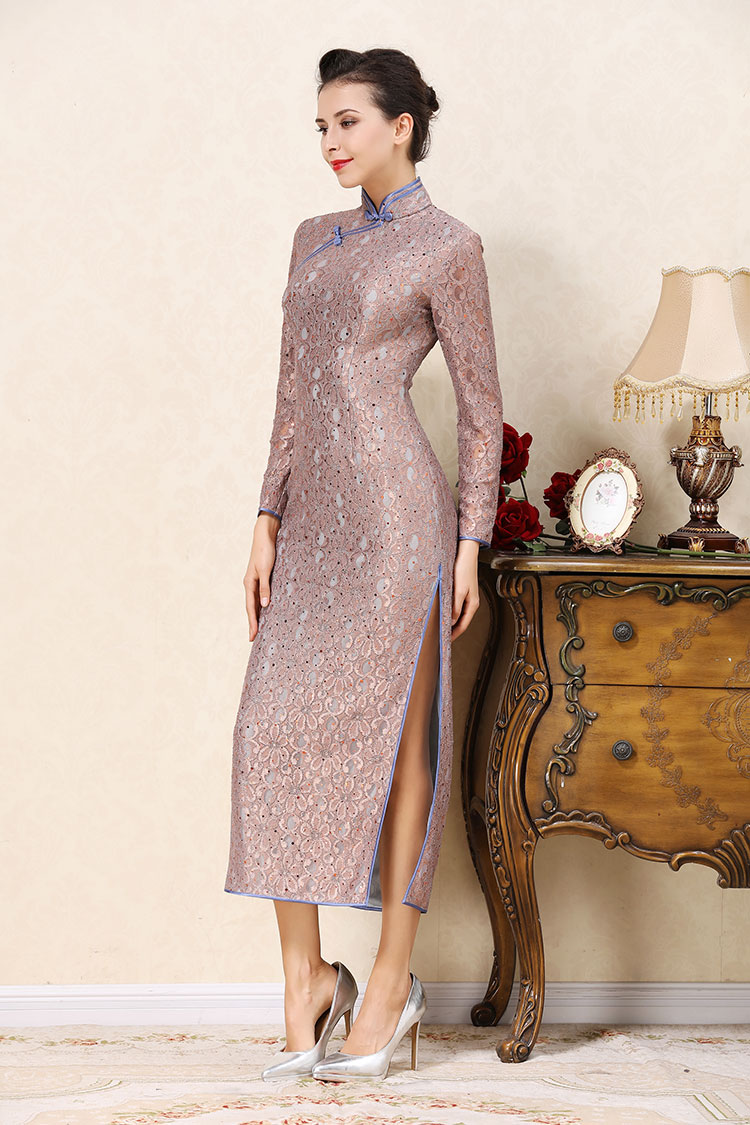 Grey-purple lace cheongsam dress Grey-purple lace cheongsam dress