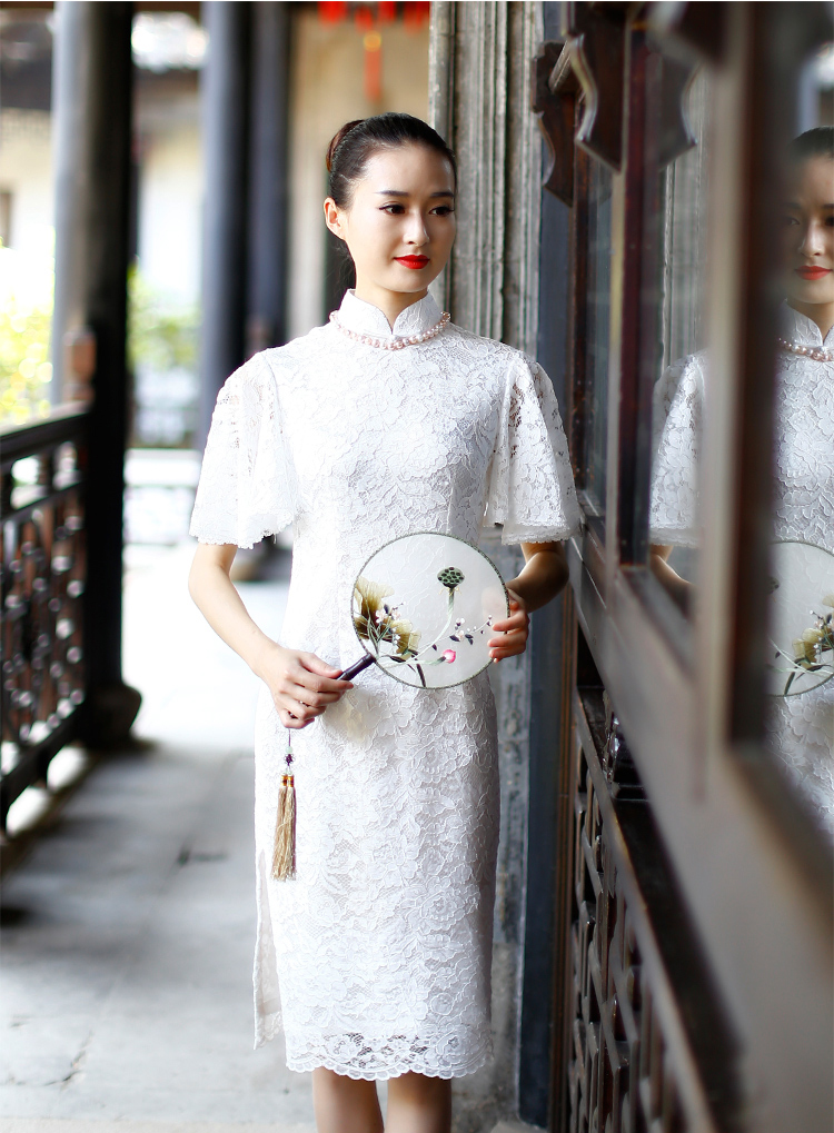 Petal sleeves white lace cheongsam dress Petal sleeves white lace cheongsam dress