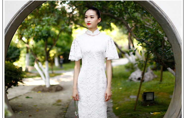 Petal sleeves white lace cheongsam dress Petal sleeves white lace cheongsam dress