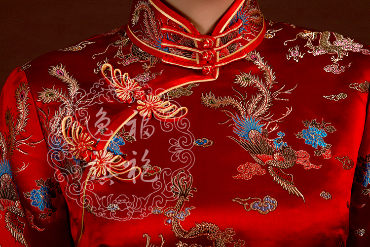 Red Cheongsam dress with long sleeves Red Cheongsam dress with long sleeves