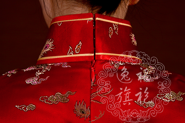 Red Cheongsam dress with long sleeves Red Cheongsam dress with long sleeves