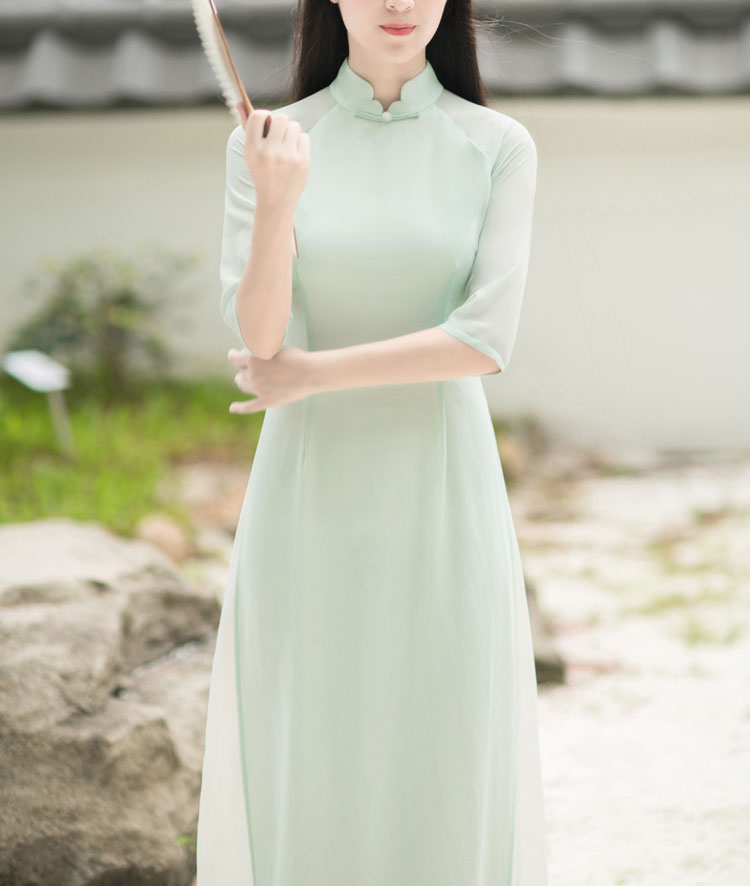 Baby-green long chinese tea dress Baby-green long chinese tea dress