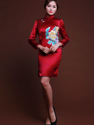 Wine red silk cheongsam 3/4 sleeves